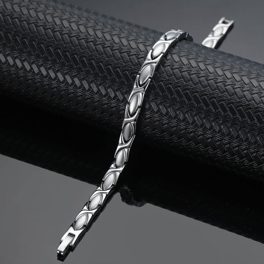 Stainless Steel Energy Bracelet 4-in-1. Silver color. Model B006S